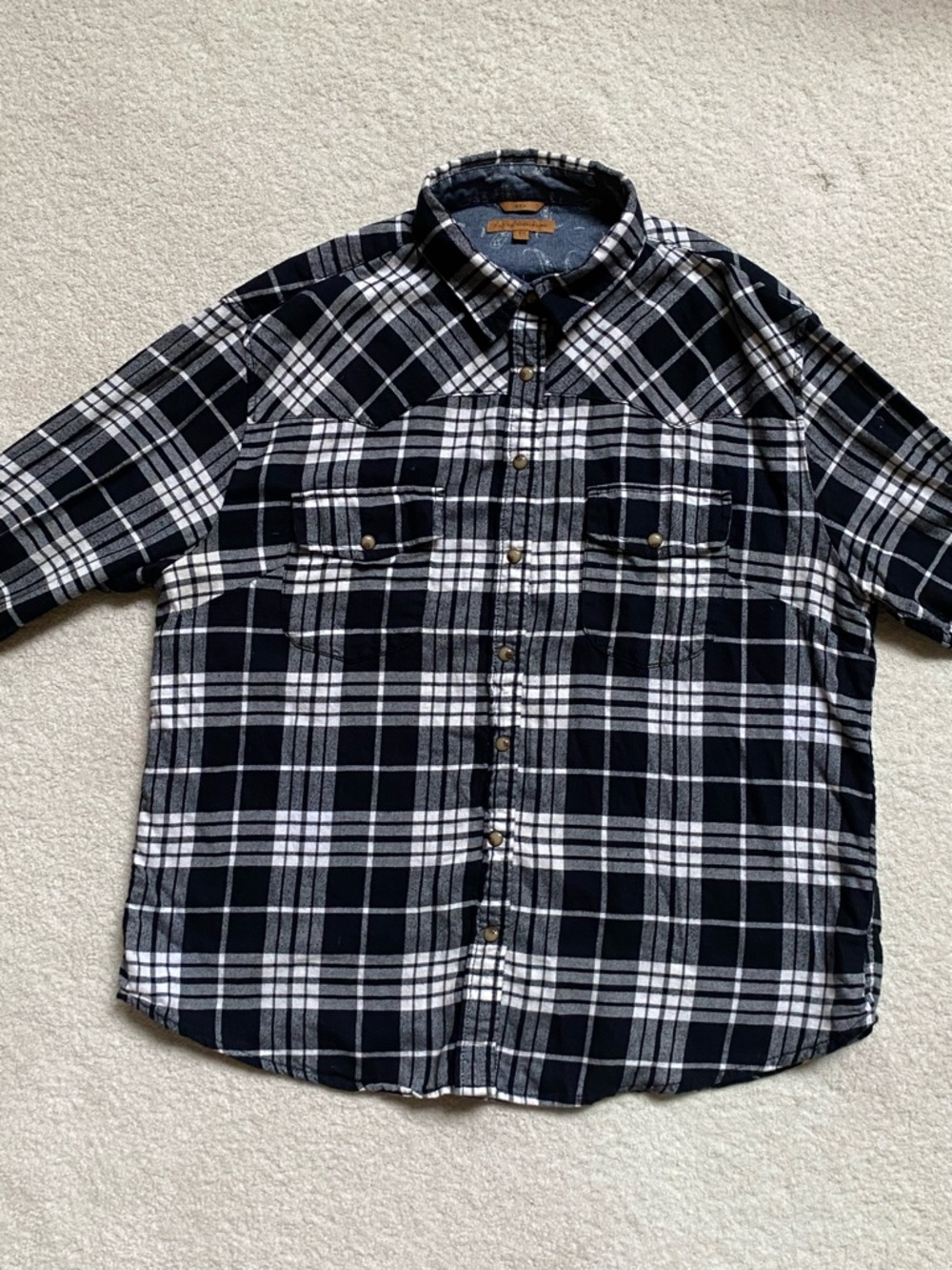 JACHS Girlfriend Black and White Plaid Button-Up Flannel Shirt - Size XL